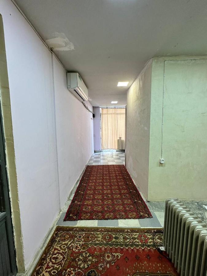 Vahe'S Family Guests House Appartement Jerevan Buitenkant foto