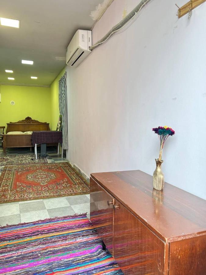 Vahe'S Family Guests House Appartement Jerevan Buitenkant foto